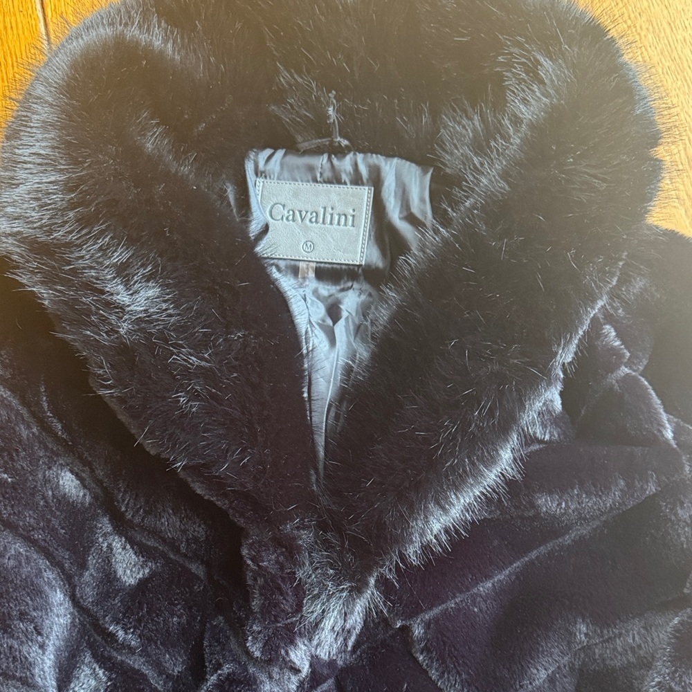 Cavalini Luxurious Black Teddy Jacket - Picture 3 of 5